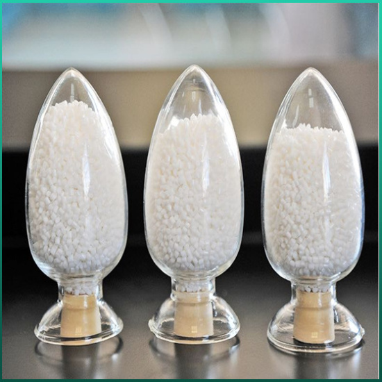 ファインケミカル：現代産業の見えない柱